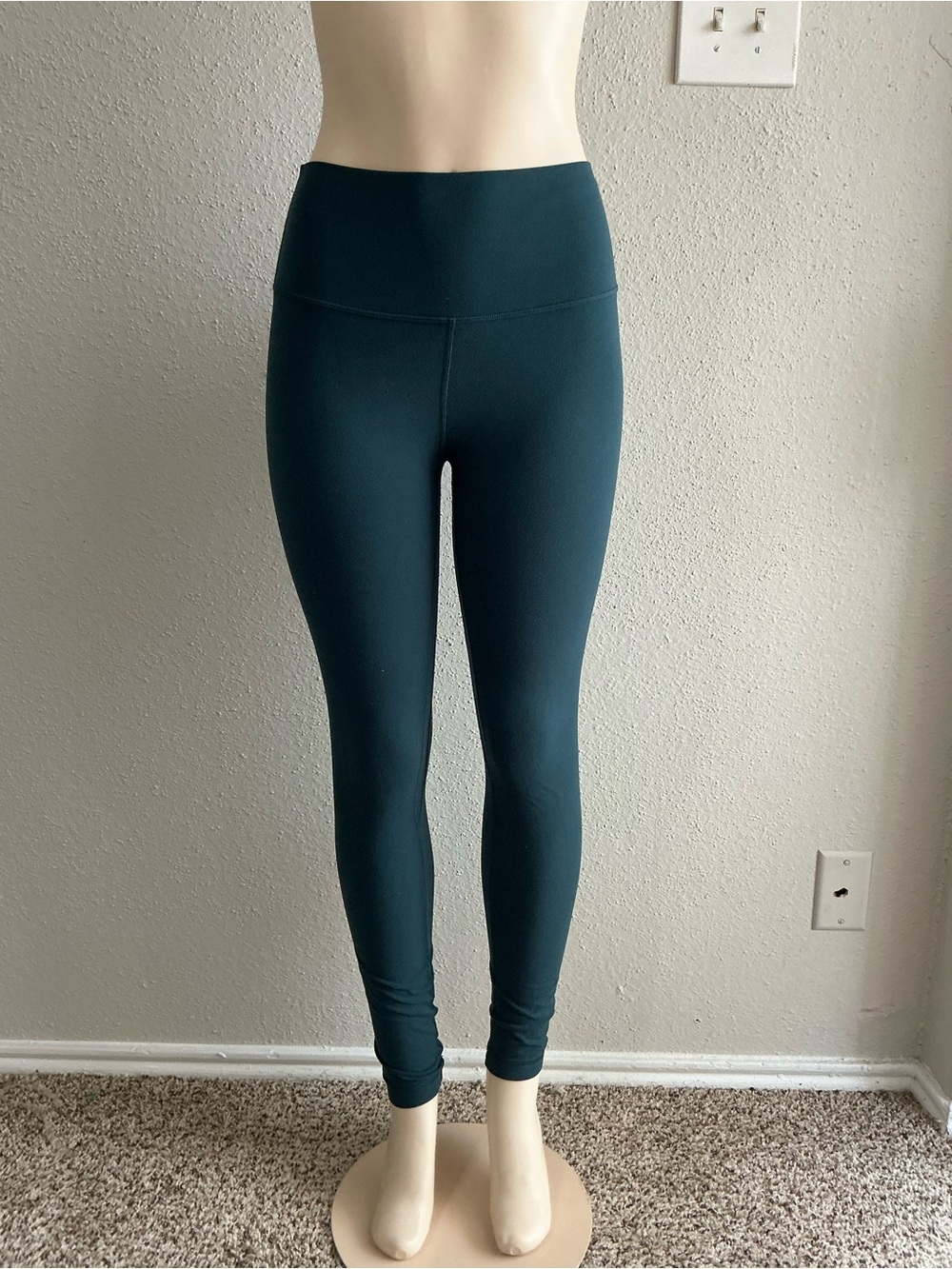Lululemon Dark Teal High-Rise Yoga Leggings Size 8